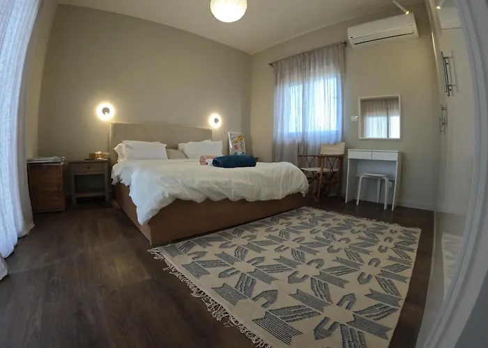 Cyan 4-bedroom Townhouse Villa, Sleeps 6-10 Persons الجونة