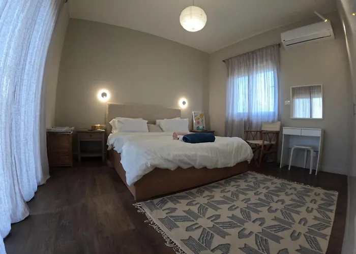 Cyan 4-bedroom Townhouse Villa, Sleeps 6-10 Persons الجونة